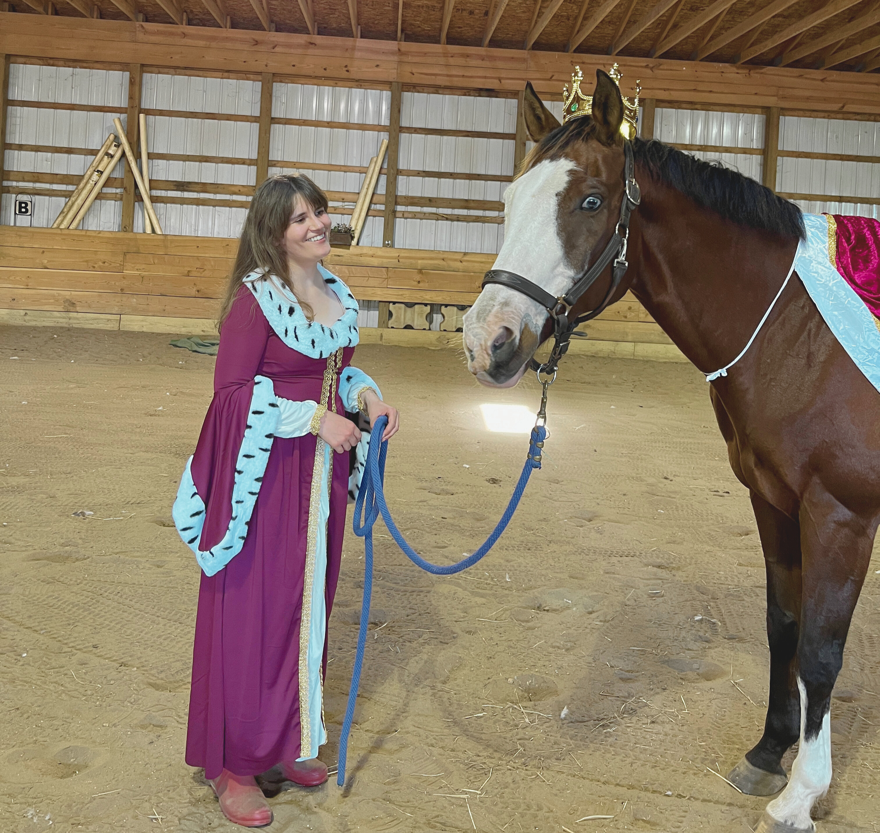 Sydney and Sinatra dressed as royalty at Halloween