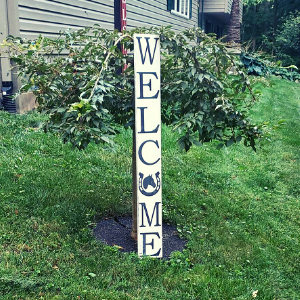 Horse themed welcome sign