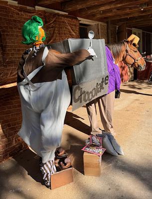Willy Wonka and the Chocolate Factory horse Halloween costume 2024